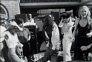 Image description is not available for 1984.017